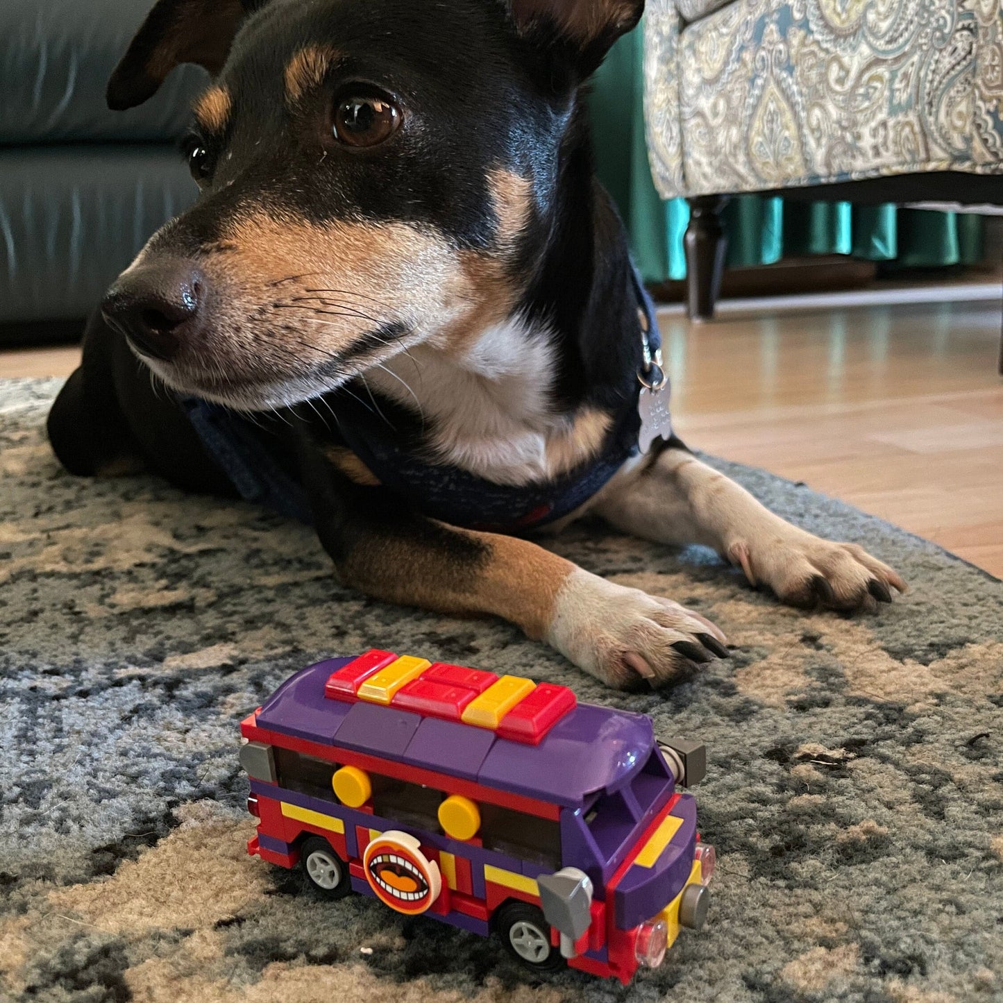 The Electric Mayhem Van | Muppets Mayhem Building Block LEGO Model Kit