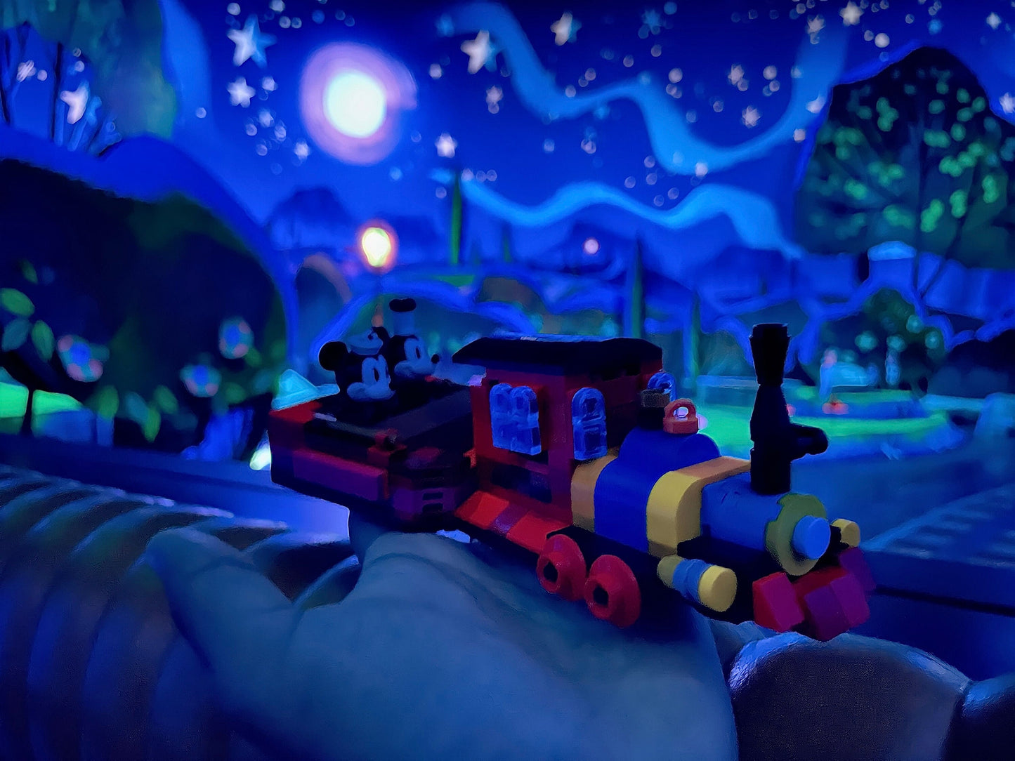 Runnamuck Railroad Train | Mickey & Minnie's Runaway Railway Building Block LEGO Disneyland Model Kit