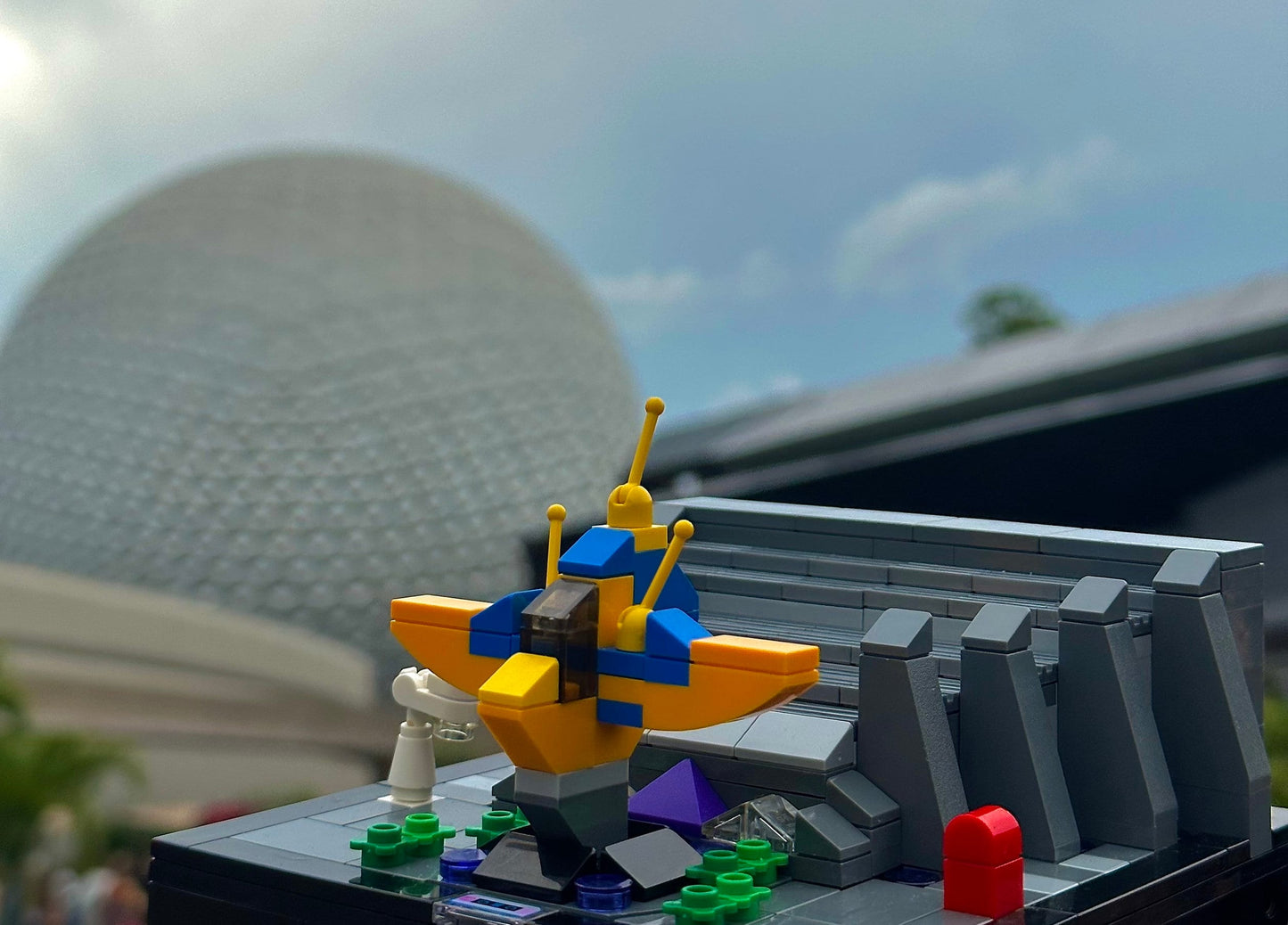 Guardians of the Galaxy: Cosmic Rewind | Modular EPCOT Pavilion Building Block LEGO Model Kit