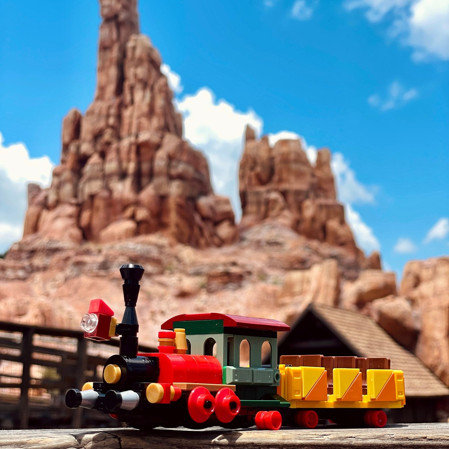 Big Thunder Mountain Railroad Train | Disneyland Building Block LEGO Model Kit