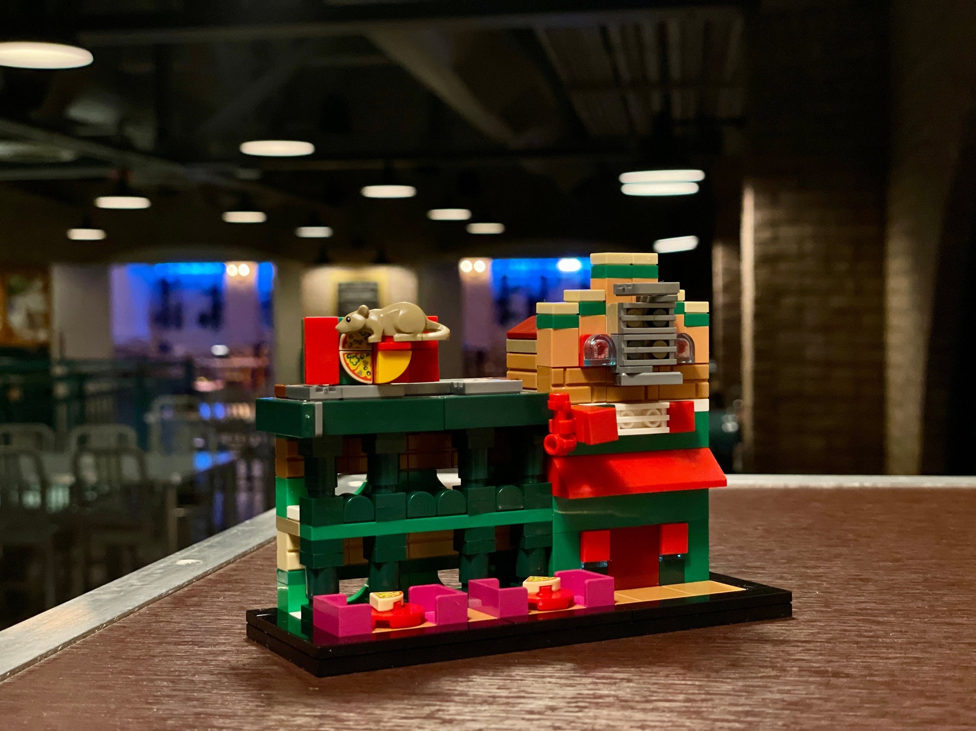PizzeRizzo | Disney's Hollywood Studios Building Block The Muppets MOC Model